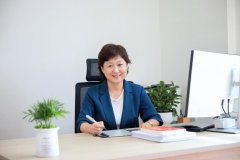 生学会定义问题、校验AI、分辨内容好坏